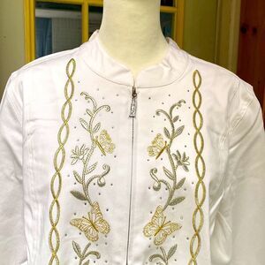 NWT! Quacker Factory White Full Zip Embroidered and Bling Jacket